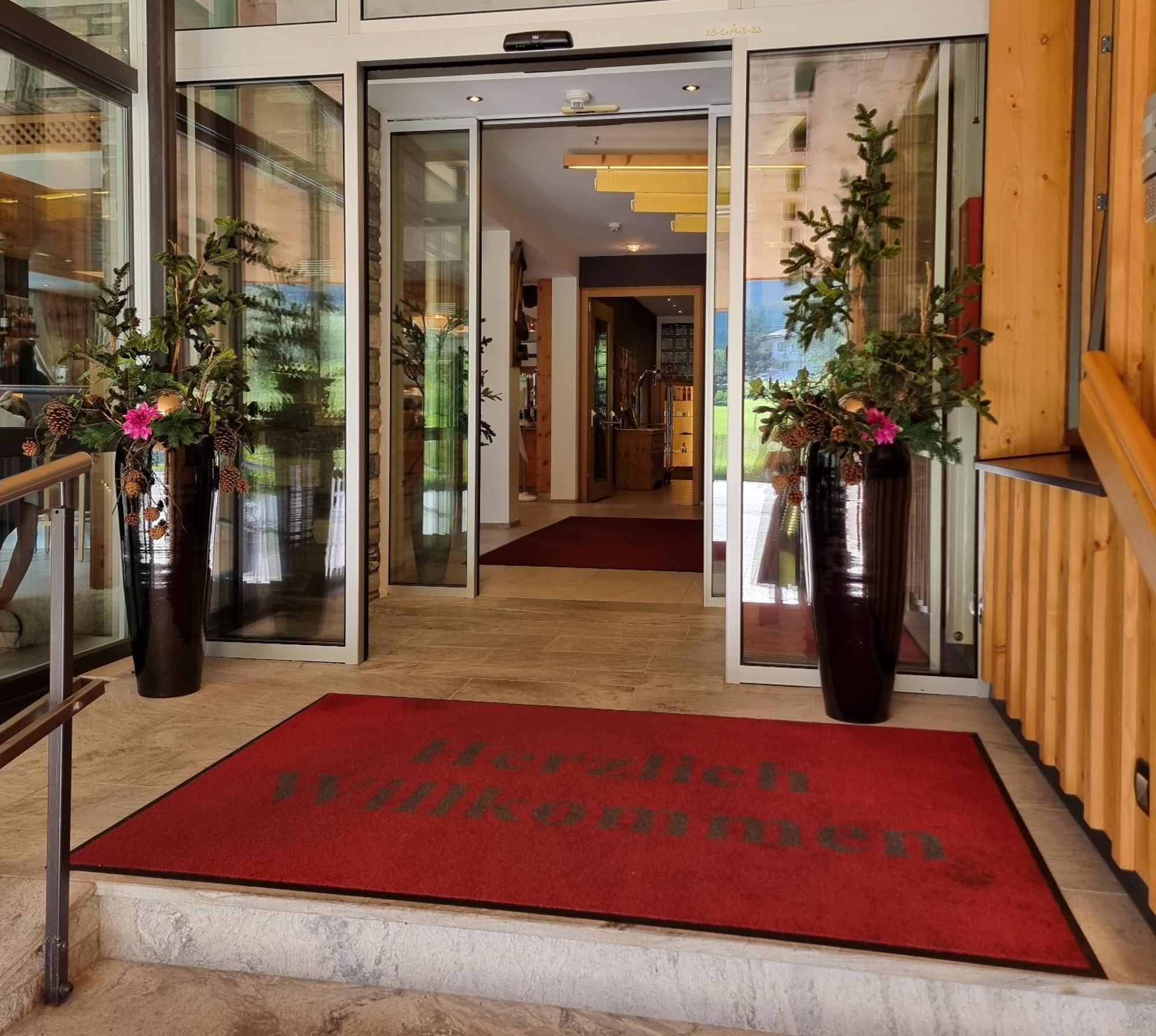 Hotel Alpina Rauris Εξωτερικό φωτογραφία