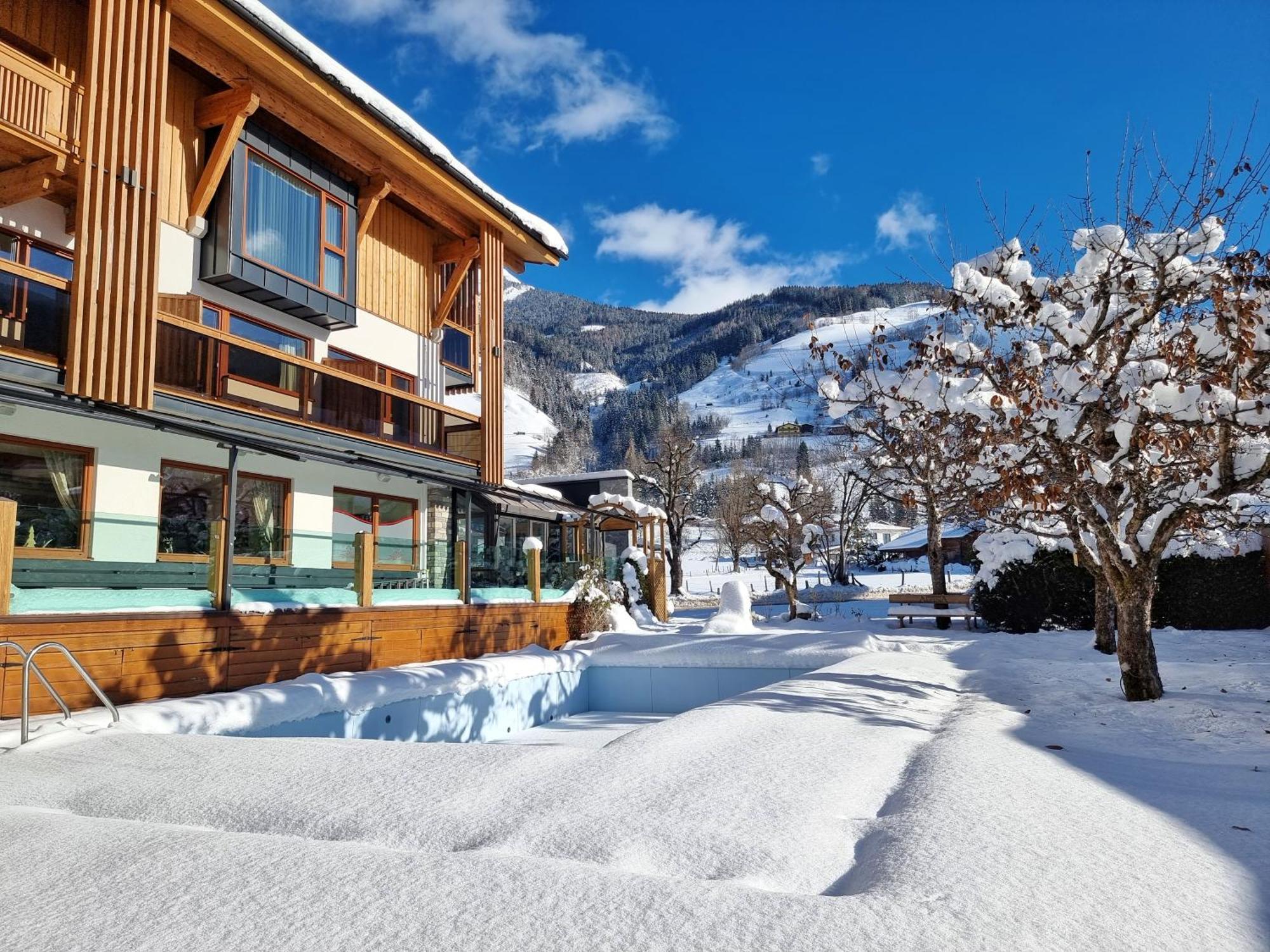 Hotel Alpina Rauris Εξωτερικό φωτογραφία